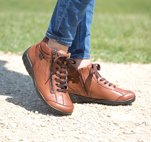Makalu shoes website online