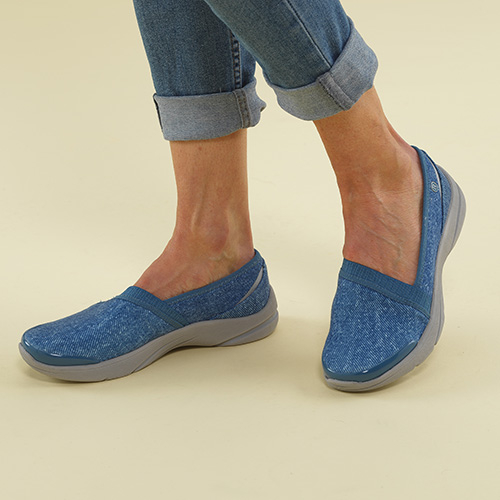 Bzees Lollipop Slip On