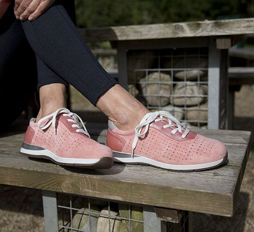 Easy b shoes online