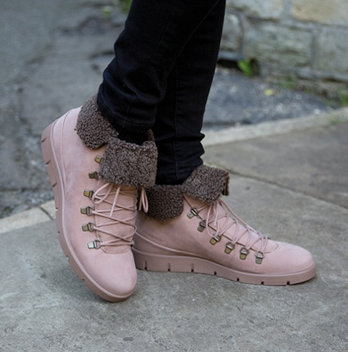 Ecco Bella Warm