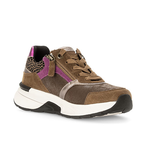 Rolling soft trainers top