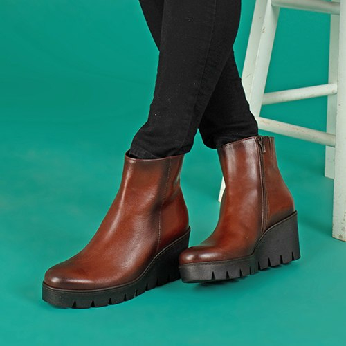 Gabor friendly wedge bootie sales