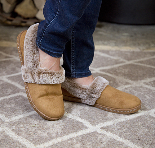 Skechers Cozy Campfire