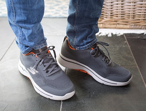 Denim skechers go walk outlet