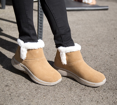 Go walk boots discount