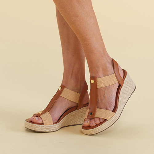 Vionic wedge top