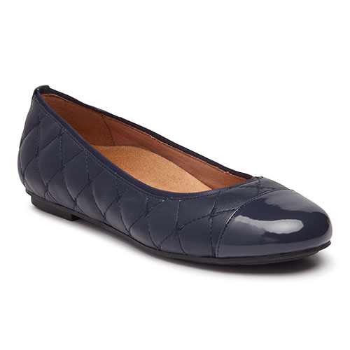 Vionic chill top larrun loafer